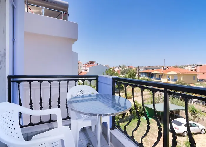 Daire Studios Bridge